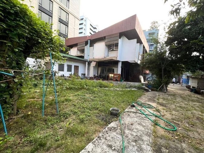 5-bed house for sale, 500 sqm, 220 sq wah, Watthana