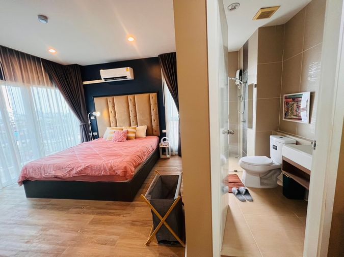 ขายคอนโด 2 ห้องนอน 65 ตร.ม. แฮปปี้ คอนโด ลาดพร้าว 101