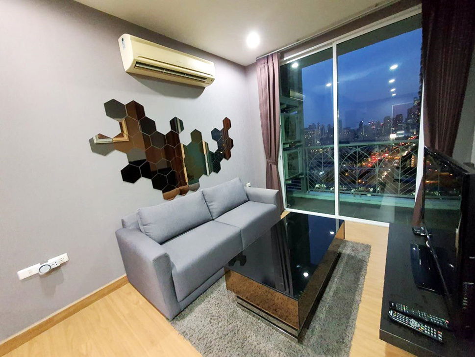 รูป คอนโดให้เช่า เดอะ คอมพลีท นราธิวาส (2 ห้องนอน 2 ห้องน้ำ) ใกล้รถโดยสาร BRT - รูปที่ 2/10