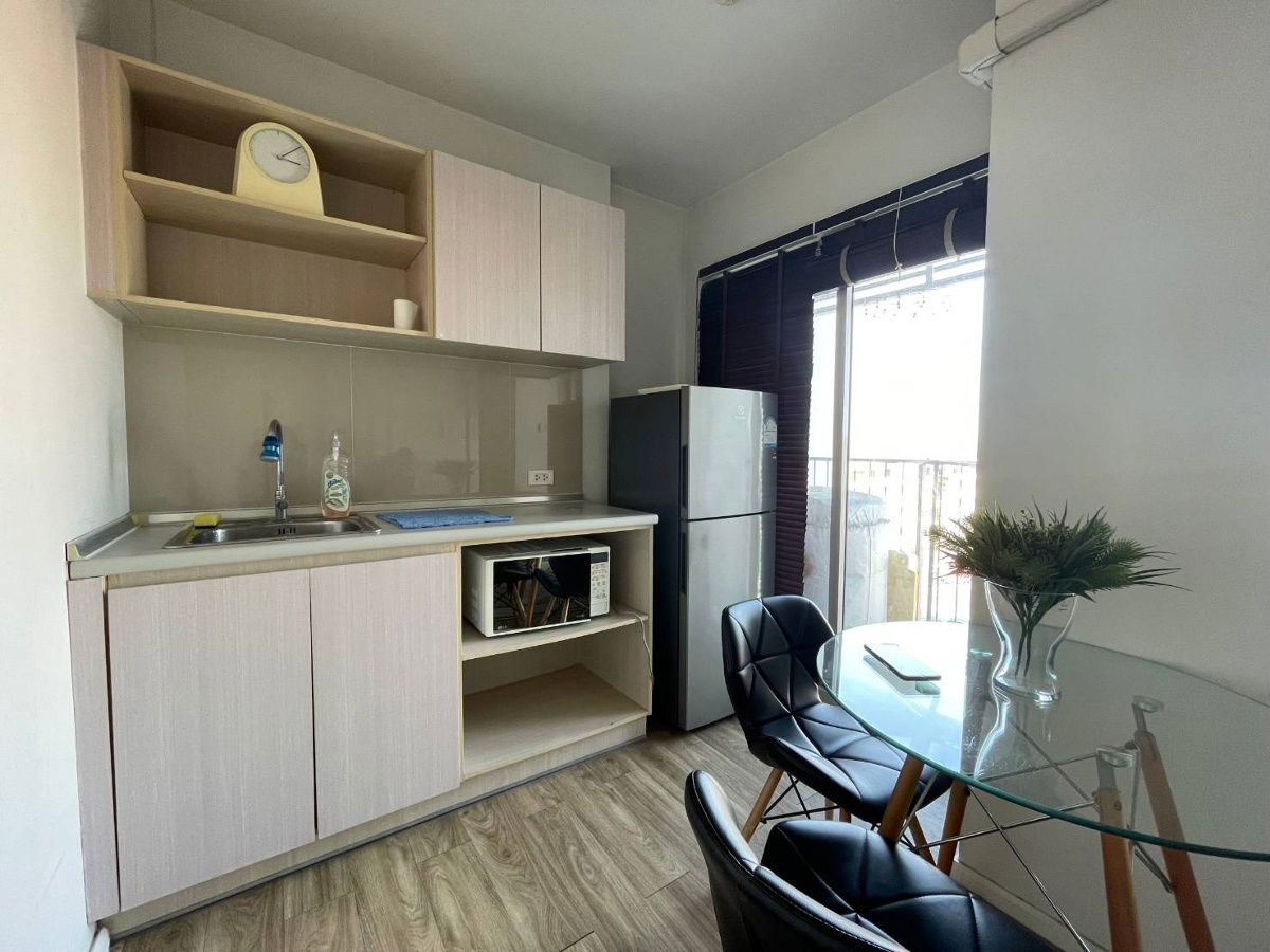 รูป ให้เช่าห้องสวยถูกมาก อิซซี่คอนโดสุขสวัสดิ์ ISSI CONDO SUKSAWAD **มีเครื่องซักผ้า** - รูปที่ 9/11