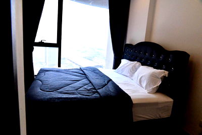 Condos for sale : Condo for sale Ideo Mobi Asoke   fully furnished.