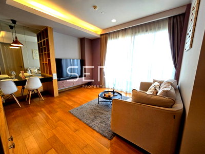 Condos for rent : Nice Decorate 2 Beds 55 sq.m.  High Fl. Good Location BTS Phrom Phong 900 m. / For Rent & For Sale-The Lumpini 24