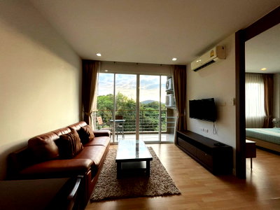 คอนโดให้เช่า : Green Lake Condo ศรีราชา ห้องใหญ่ เฟอร์ครบ ครัวแยก พร้อมอยู่