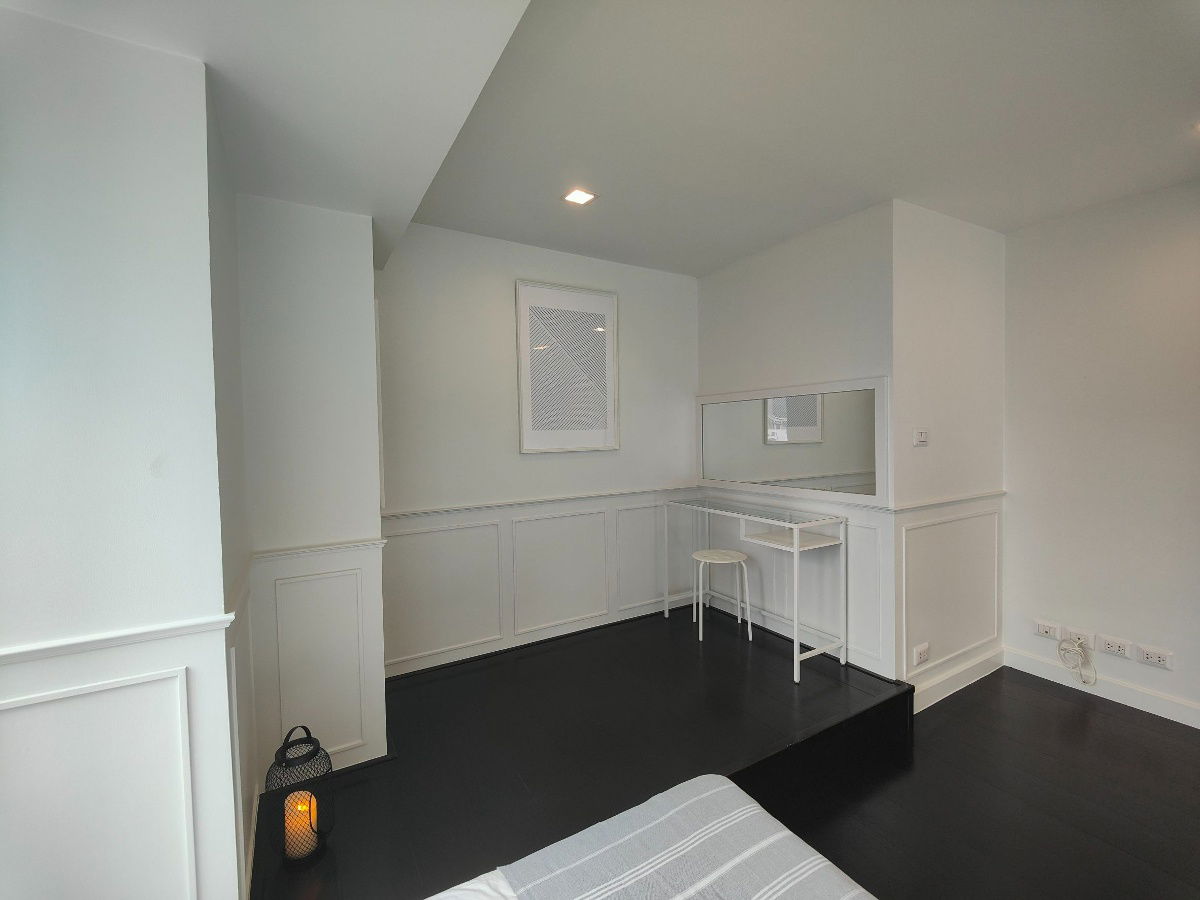 รูป เลี้ยงสัตว์ได้!!! ปล่อยเช่าคอนโด Ideo Morpt 38   ห้องดูเพลซ์ 1 ห้องน้ำ ชั้น 3 ใกล้บีทีเอส ทองหล่อ - รูปที่ 9/42