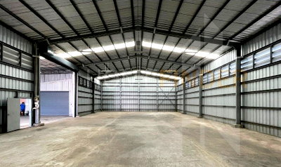 เช่าที่ดิน ถนนพุทธมณฑล สาย 4 : Factory in Phutthamonthon Sai 4 Road studio, for rent