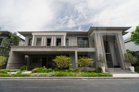 Grand Bangkok Boulevard State Bangna 4 bedrooms, for sale