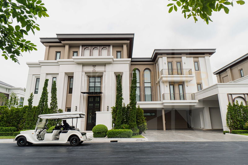 Houses for sale : CINQ ROYAL Krungthep Kreetha 6 bedrooms, for sale