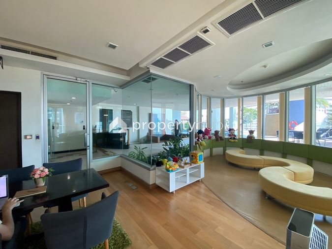Sky Walk Residences