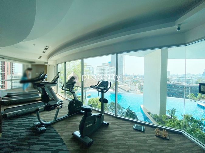 Sky Walk Residences