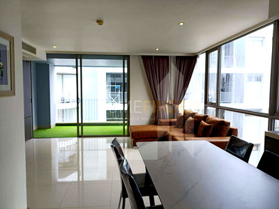 Condos for rent BTS Phrom Phong : Downtown 49 2 bedrooms, for rent