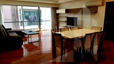 เช่าคอนโด MRT พระราม 9 : Baan Sukhumvit 14 3 bedrooms, for rent