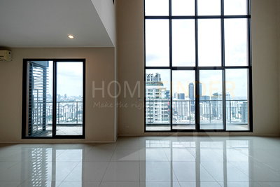 ขายคอนโด : Villa Asoke 4 bedrooms, for sale