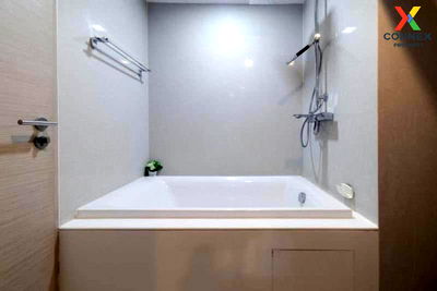 Condos for rent Sukumvit 49 : FOR RENT condo , LIV@49 , BTS-Thong Lo , Khlong Tan Nuea , Watthana , Bangkok , CX-13781 ✅ Live chat with us ADD LINE @connexproperty ✅ 