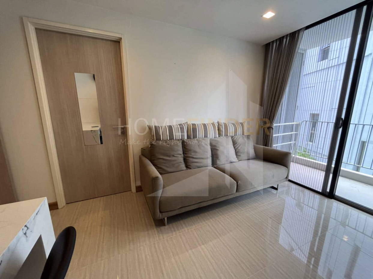 picture Downtown 49 1 bedroom, for rent - 4/6