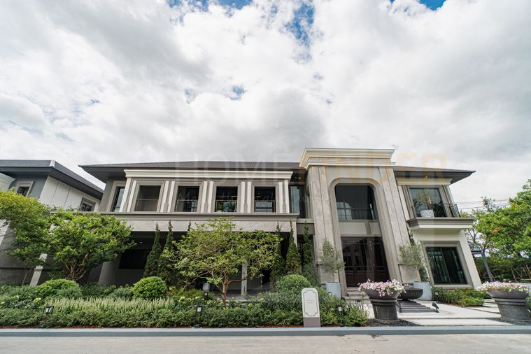 Grand Bangkok Boulevard Krungthepkreetha 5 bedrooms, for sale