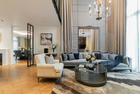 Malton Private Residences Ari | French Colonial, 3 Bedrooms, High Ceiling, 3 Parking Spots, Private Pool, 4 Storey with rooftop 3 bedrooms, for sale