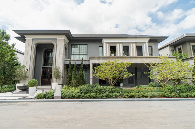 ขายบ้านเดี่ยว : Grand Bangkok Boulevard Krungthepkreetha 4 bedrooms, for sale