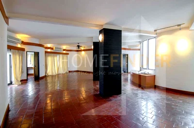 คอนโดให้เช่า : Siri Wireless Apartment 4 bedrooms, for rent