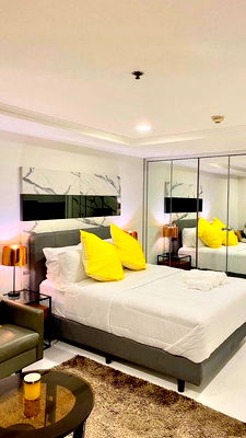 Condos for rent : For    rent   The Trendy Condominium  🔴🔴