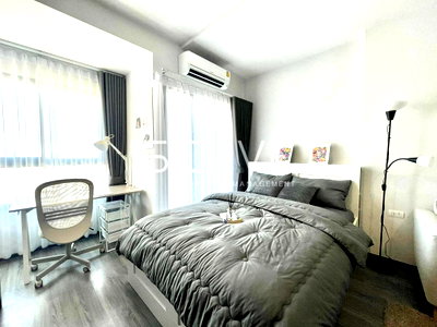Condos for rent : Studio with Partition High Fl. 20+ Good Location Close to MRT Samyan 400 m. & Samyan Mitrtown at Ideo Chula - Samyan Condo / For Rent
