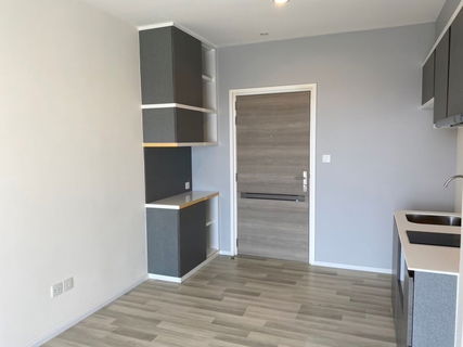 ขาย เดอะ คีย์ สาทร-เจริญราษฎร์ 31/241