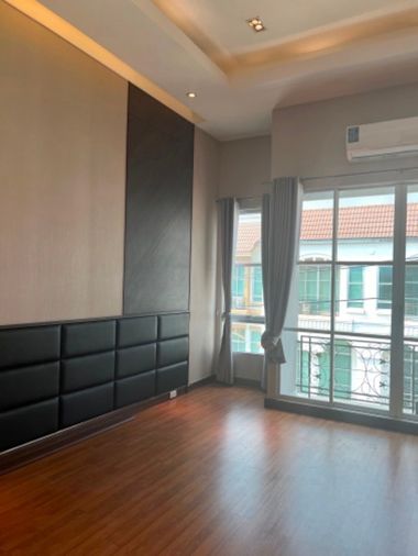 3-bed house for sale, 84 sqm, 21 sq wah, Baan Klang Muang Chokchai 4