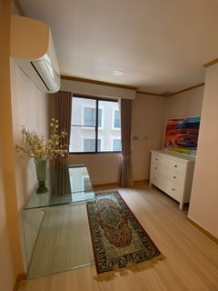 รูปภาพ LTH10218– Pearl Garden Condo FOR RENT size 67 Sq. m. 2 beds 1 bath Near BTS Chongnonsi Station ONLY 40k/month
