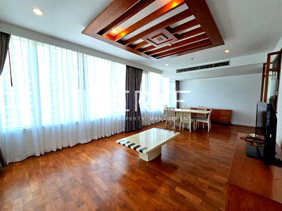 Condos for rent : 🔥85K🔥- 3 Beds 4 Baths with Bathtub 137.26 sq.m. High Fl. 20+ Good Location BTS Phrom Phong 50 m. at Siri Residence Condo / For Rent