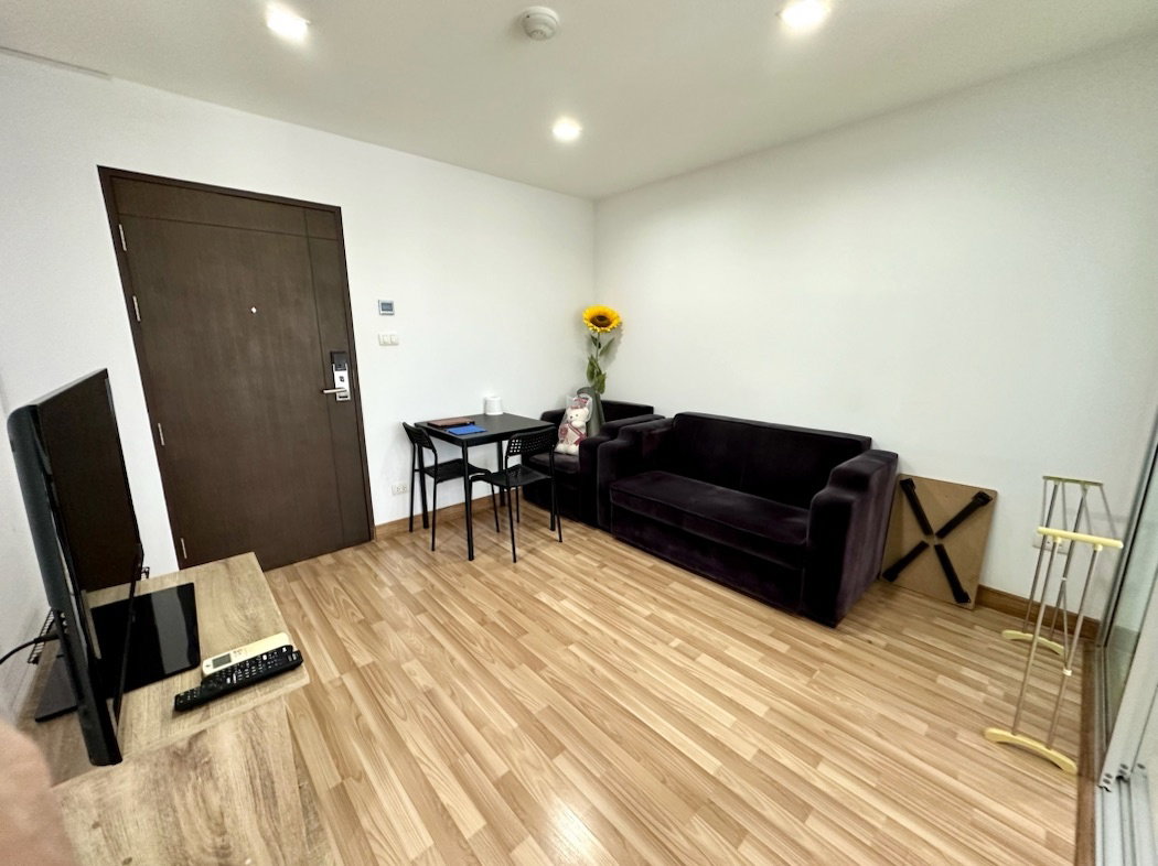 รูป ให้ เช่า คอนโด | ชั้นบนสุด ราคานี้ไม่มีอีกแล้ว “The Green Condo 3” 32 ตร.ม. ใกล้ BTS ปุณณวิถี - รูปที่ 2/12