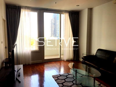 คอนโดให้เช่า : 1 นอน มีอ่าง 60 ตร.ม. ใจกลางพร้อมพงษ์ ทำเลดี BTS พร้อมพงษ์ 50 ม. ที่คอนโด Siri Residence / ให้เช่าคอนโด