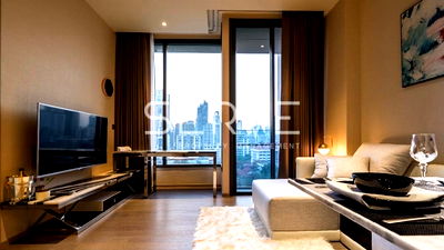 Condos for sale : 1 Bed with Bathtub Nice Room and Good Location in Asoke Area MRT Sukhumvit @ The Esse Asoke