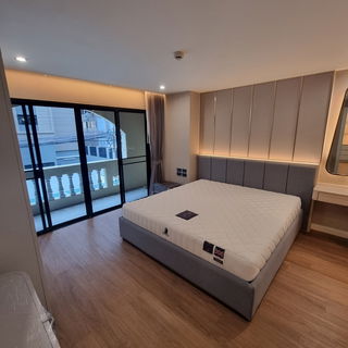 รูปภาพ Silom terrace for rent 55,000-. walk 200 m. to mrt silom