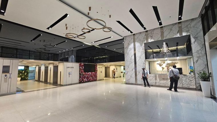 LTH10248 – Office FOR RENT in Lumpini size 272 Sq.m. Near MRT Lumphini Station ONLY 125K/Month