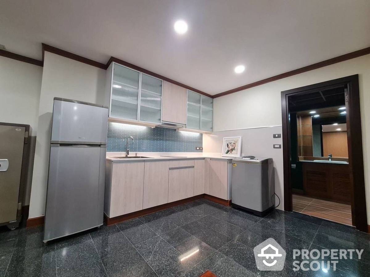 รูป คอนโด 2 นอน at Supalai Place Sukhumvit 39 ใกล้ BTS พร้อมพงษ์ (ID 1174745) - รูปที่ 4/5