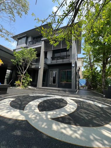 ให้เช่าบ้านเดี่ยว 7 ห้องนอน 349 ตร.ม. 86 ตร.ว. เดอะแพลนท์ เอ็กซคลูซีค พัฒนาการ 38