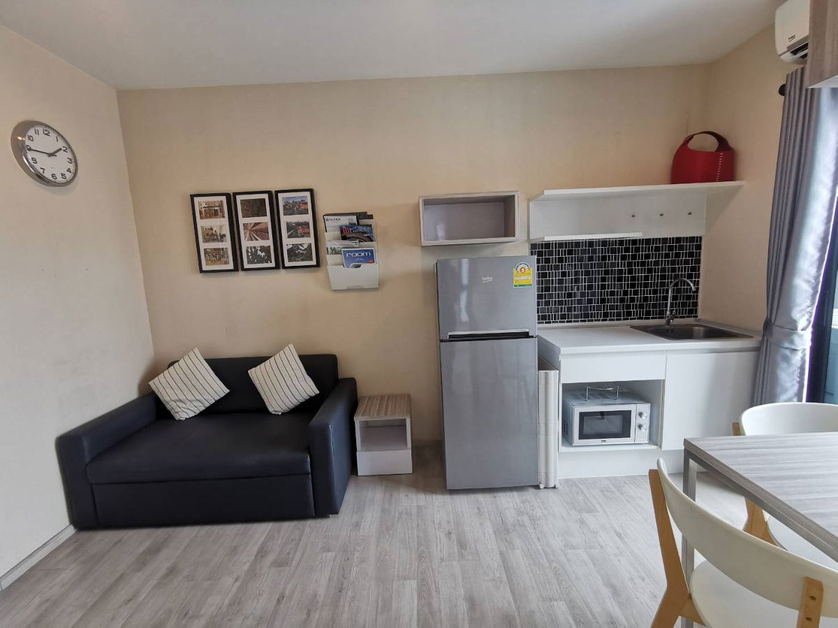 picture Plum Condo Central Station Phase 2  - 3/10