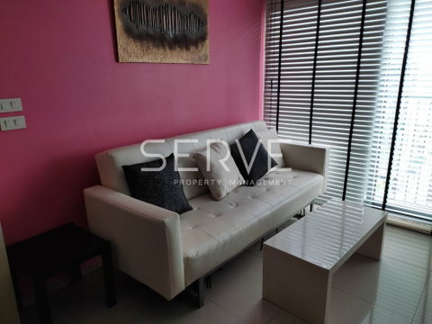 1 Bed 1 Bath with Bathtub Fully furnished High Fl. 20+ Perfect Location BTS Thong Lo /Condo For Rent-Noble Remix