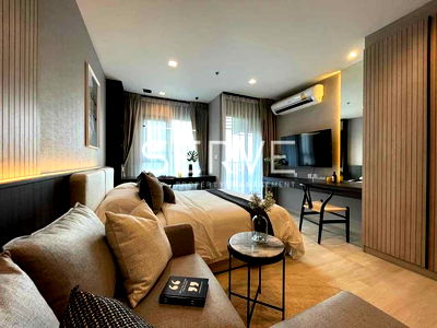 Condos for rent BTS Chit Lom : Nice Decorate Studio with Partition High Fl. 15+ Good Location BTS Phloen Chit 600 m. at Life One Wireless Condo / For Rent