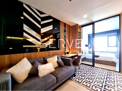 Condos for rent : 🔥1 Bed Nice Room High Fl. 15+ Good Location Close to BTS Phloen Chit 600 m. at Life One Wireless Condo / For Rent