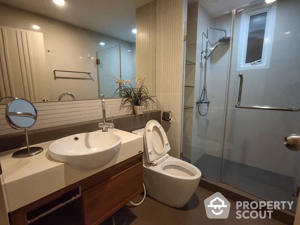 picture 1-BR Condo at Tree Condo Luxe Sukhumvit 52 near BTS On Nut (ID 378889) - 9/9