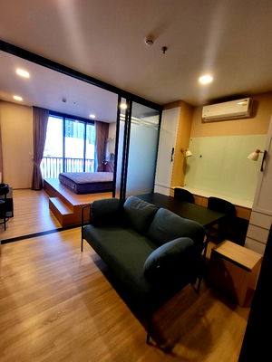 Condos for rent Vichaiyut Hospital  : XT PHAYATHAI , Building B, Size 42 sq m. 