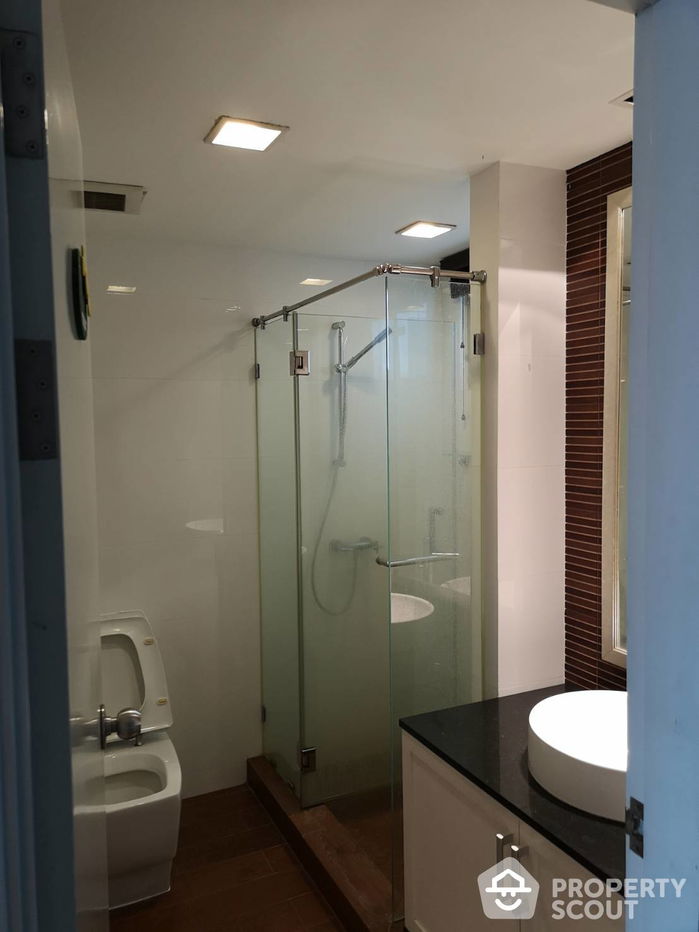 picture 2-BR Condo at Centric Scene Phaholyothin 9 near BTS Ari (ID 515517) - 10/14
