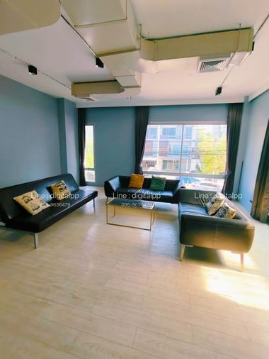 2-bed townhouse for rent, 320 sqm, 50 sq wah, BUGAAN RAMA 9 - MENGJAI