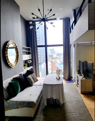 Condos for rent RCA : for rent Chewathai Residence Asoke. 1bed 39sq.m. Line id: @pfagent