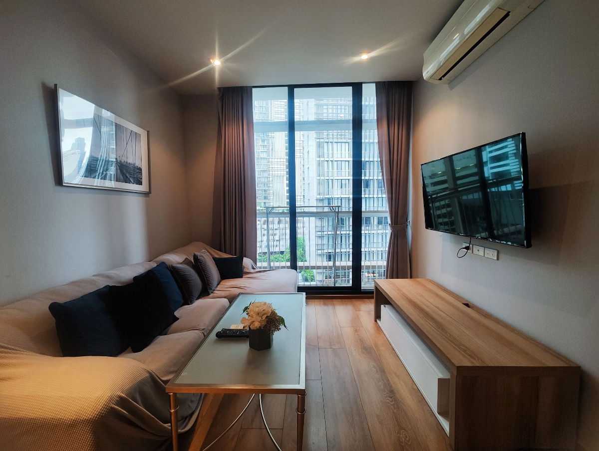 picture FOR RENT : Park 24 > Close to Prompong BTS Station (Rt-01) - 4/13