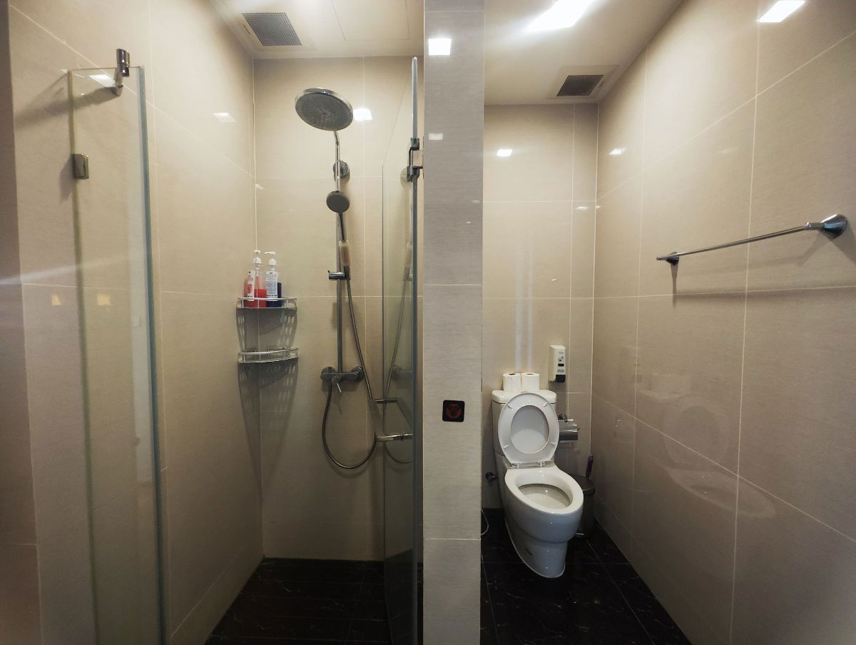 picture FOR RENT : Park 24 > Close to Prompong BTS Station (Rt-01) - 10/13