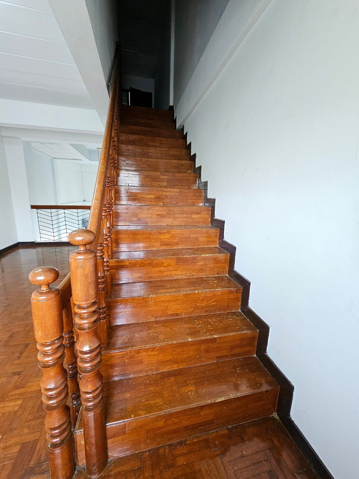 รูป ให้เช่าอาคารพาณิชย์ 2 ชั้นครึ่ง ตรงข้ามตลาดสดริมปิง ติดถนนสันป่าตอง-ลำพูน - รูปที่ 3/11