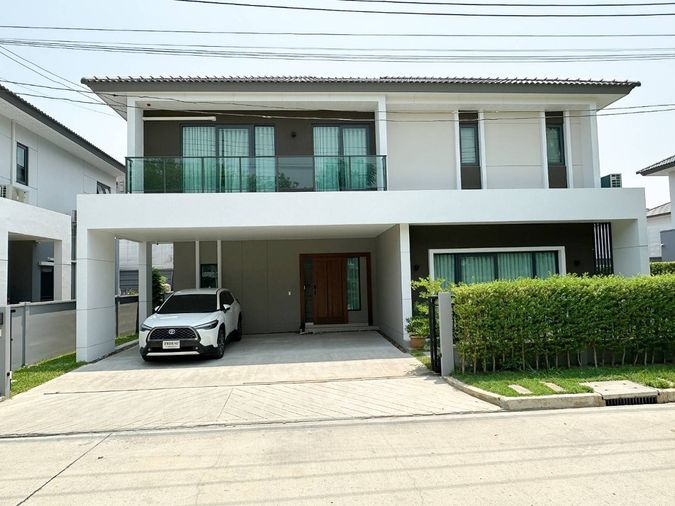 4-bed house for rent, 274 sqm, 77.3 sq wah, Centro Vibhavadi
