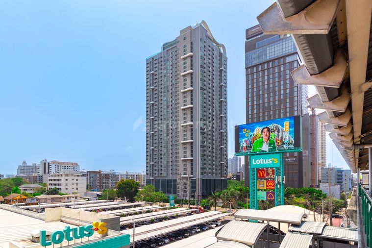 Rhythm Sukhumvit 50