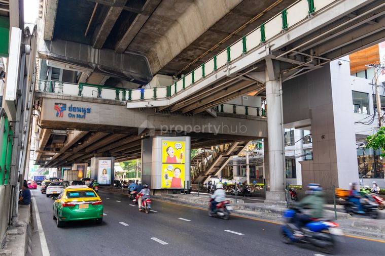 Rhythm Sukhumvit 50
